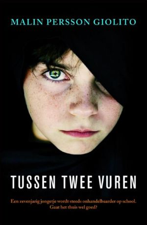 [Sophia Weber 01] • Tussen Twee Vuren